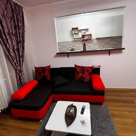 Crisshome1 Bukareszt Zewnętrze zdjęcie