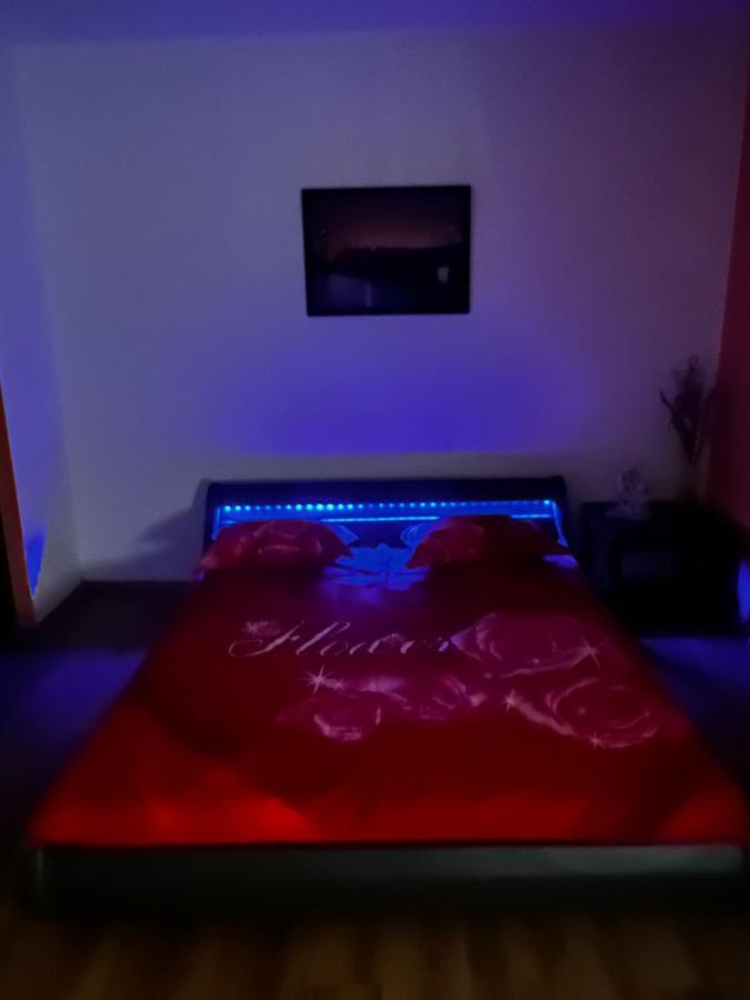 Crisshome1 Bukareszt Zewnętrze zdjęcie