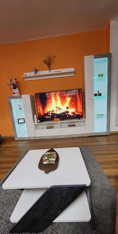 Crisshome1 Bukareszt Zewnętrze zdjęcie